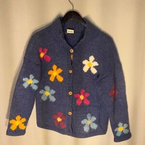 Pachamama 100% Real Wool Handmade Purple Daisy Flower Cardigan Sweater. Size M.